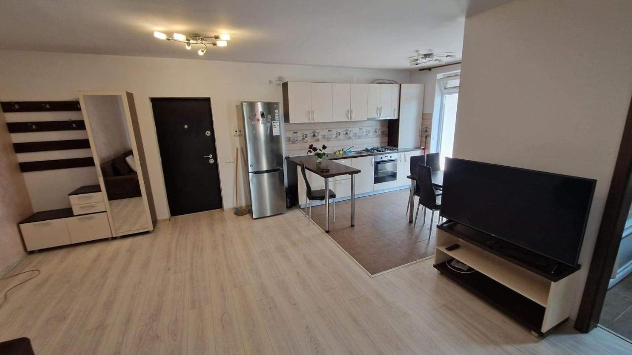 Sofia Apartments 플로레스티 외부 사진